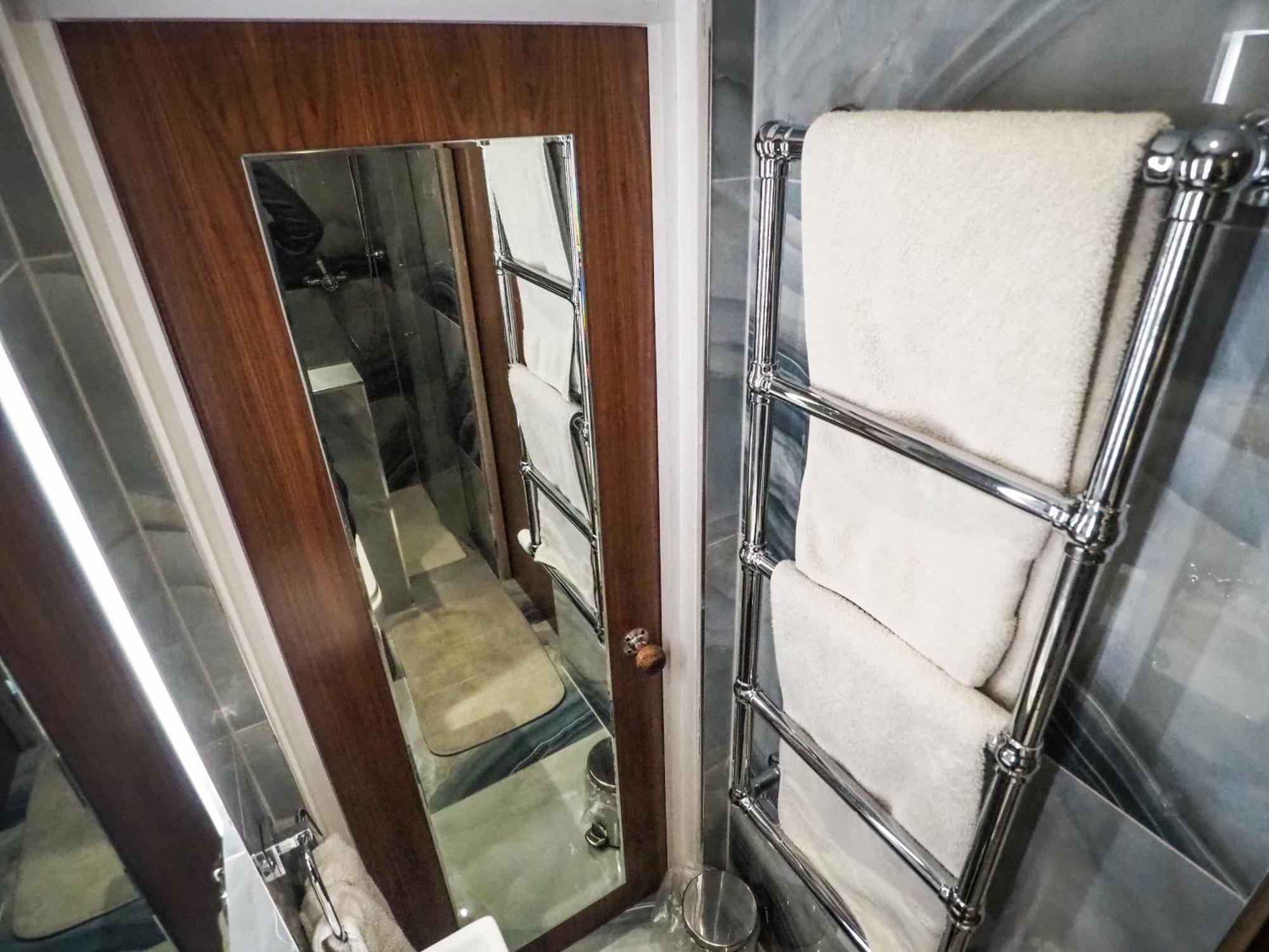 Alluring Flat In Апартаменты *